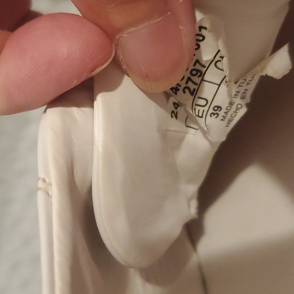 Zara White Leather Low Top Sneakers Size 39 (#7) - Picture 8 of 8